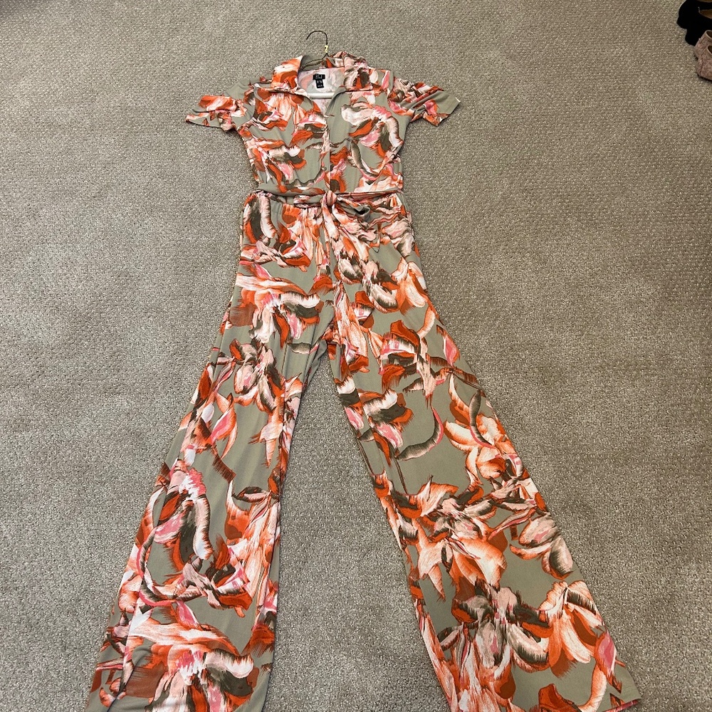 NWOT Gili jumpsuit